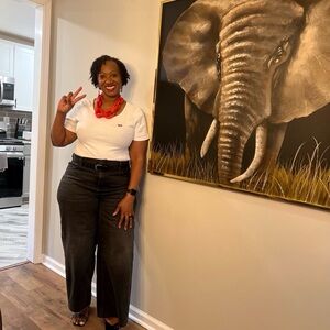 Meet your Posher, Felicia